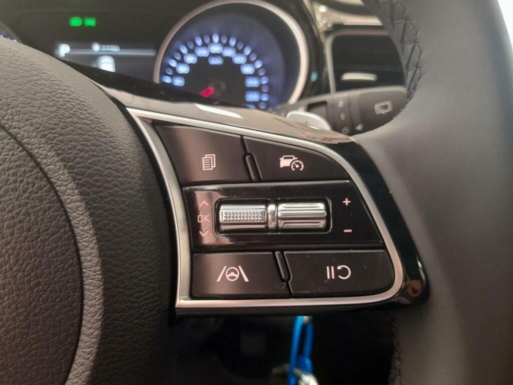 Kia Ceed 1.5 MHEV 103kW (140CV) Tech DCT 16