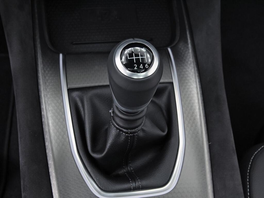 Nissan Qashqai DIG-T 103kW (140CV) mHEV 4x2 N-Design 35