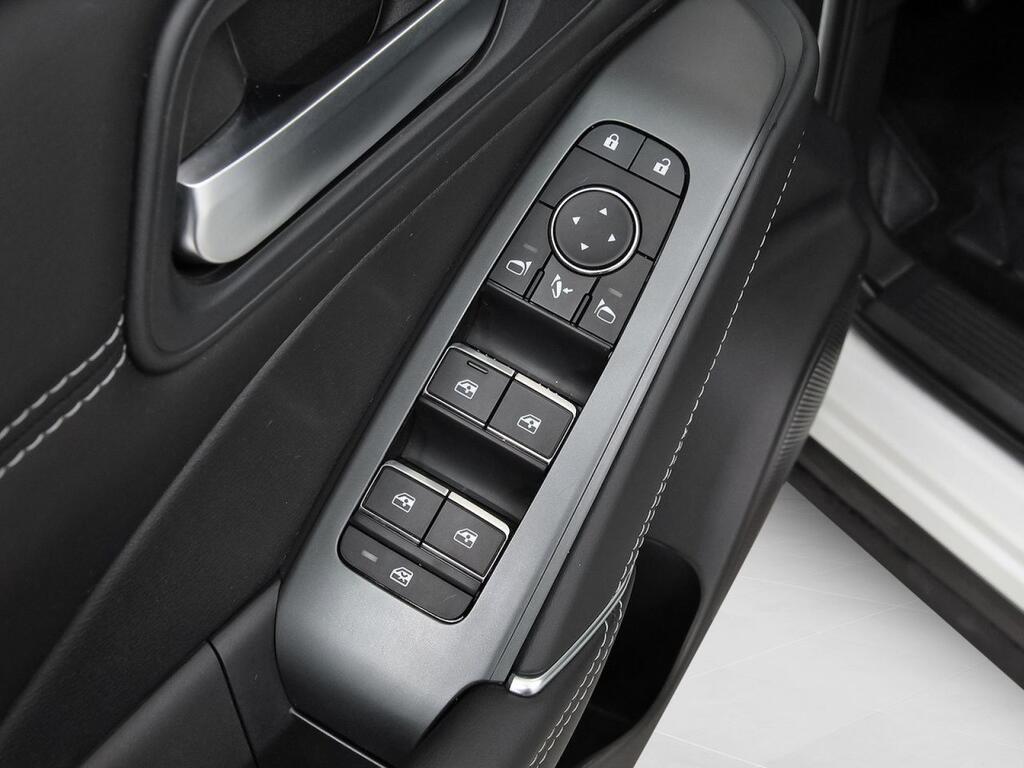 Nissan Qashqai DIG-T 103kW N-Connecta 10