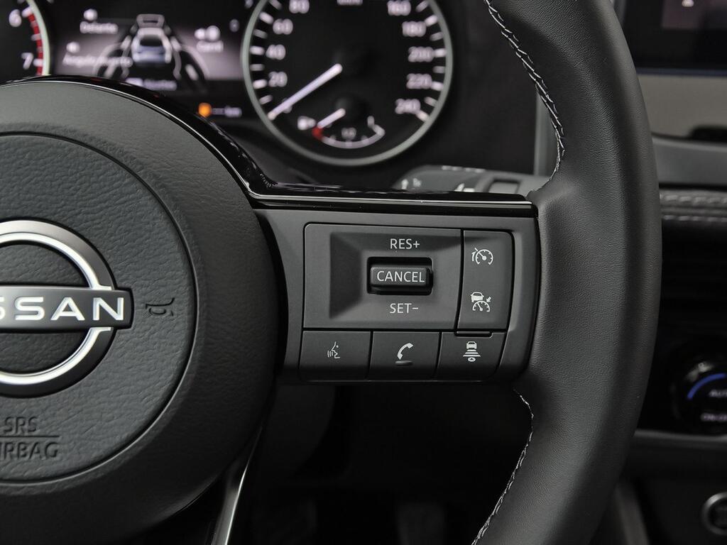 Nissan Qashqai DIG-T 103kW (140CV) mHEV 4x2 Acenta 17