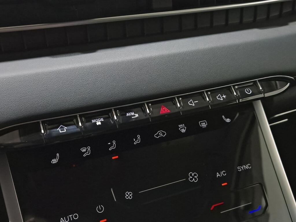 Ebro S400 1.5 DHE HEV Excellence CVT 31