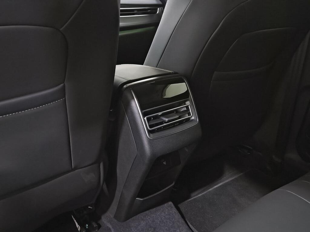 Ebro S400 1.5 DHE HEV Excellence CVT 38