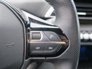 Peugeot 3008 1.2 PureTech 96KW (130CV) S&S GT 9