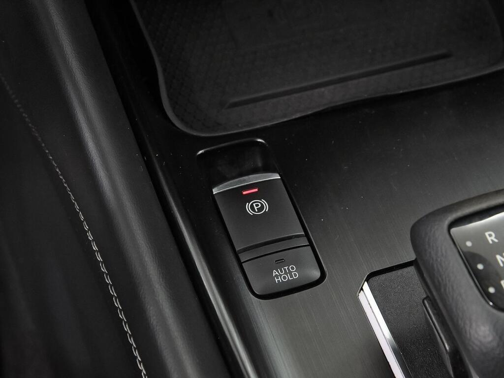 Nissan Qashqai DIG-T 116kW Xtronic N-Connecta 31