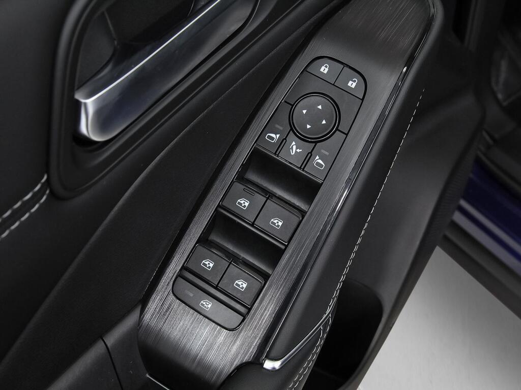 Nissan Qashqai DIG-T 116kW Xtronic N-Connecta 11