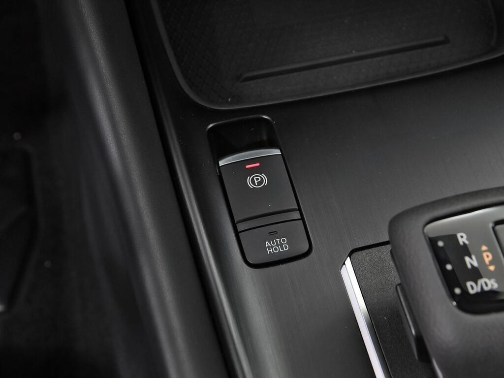 Nissan Qashqai DIG-T 116kW Xtronic N-Connecta 28