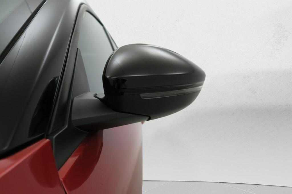 Alfa Romeo Junior Elettrica Veloce 207kW (280CV) 22