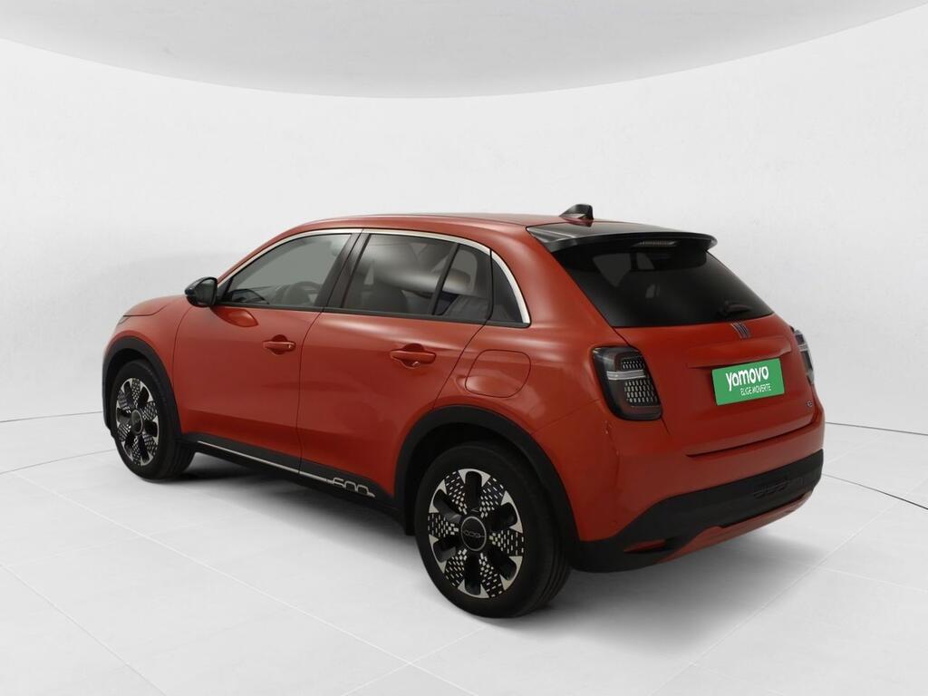 Fiat 600 600e La prima 54kwh 115kw (156cv) 3