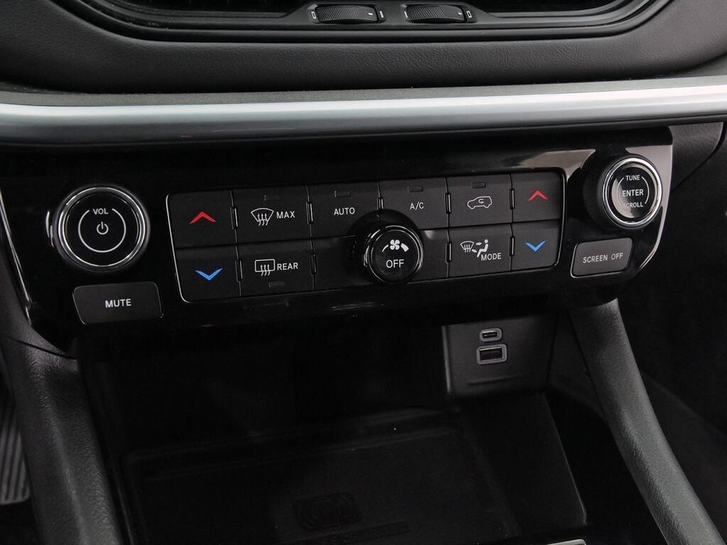 Jeep Compass 4Xe 1.3 PHEV 140kW(190CV) Limited AT AWD 31