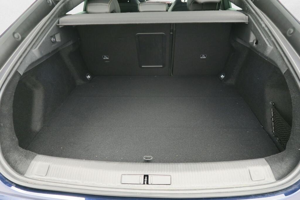 Peugeot 508 Hybrid 5P GT HYBRID 180 e-EAT8 16