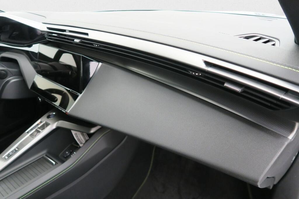 Peugeot 408 408 GT PHEV 180 e-EAT8 15