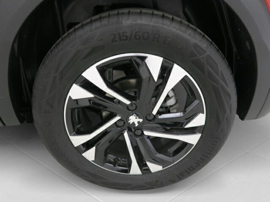 Peugeot 2008 Allure Pack BlueHDI 130 S&S EAT8 21