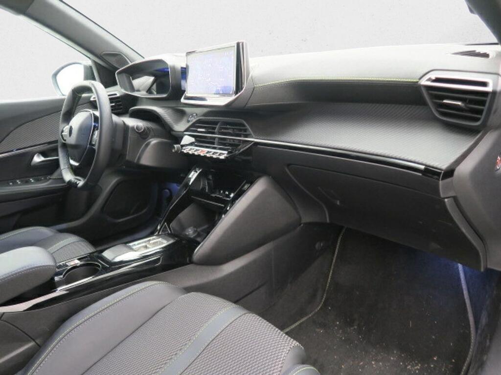 Peugeot 2008 Eléctrico GT 156 (115kW) 13