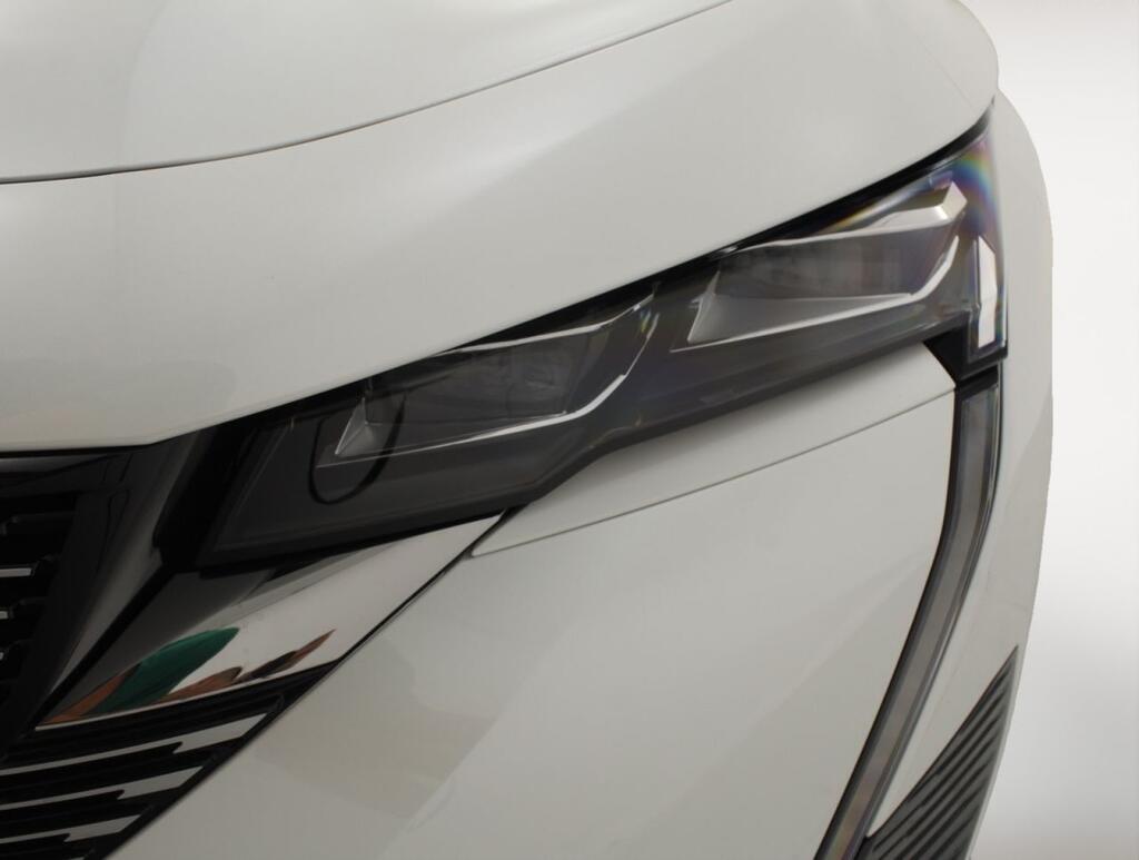 Peugeot 308 5P GT Hybrid 180 eEAT8 23