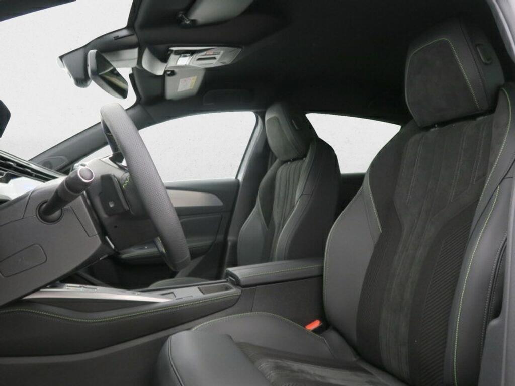 Peugeot 308 5P GT Hybrid 180 eEAT8 18