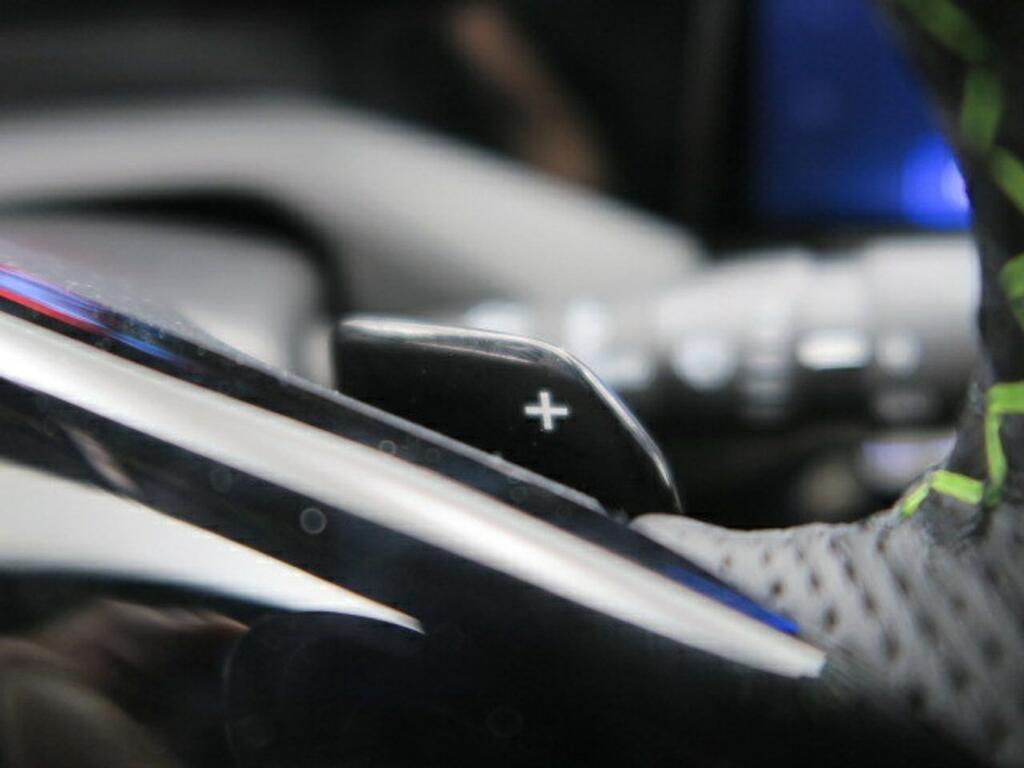 Peugeot 308 5P GT Hybrid 180 eEAT8 12