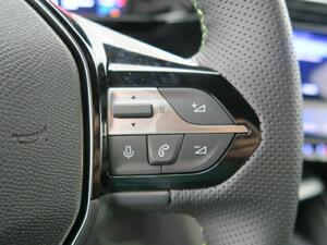 Peugeot 308 5P GT Hybrid 180 eEAT8 10