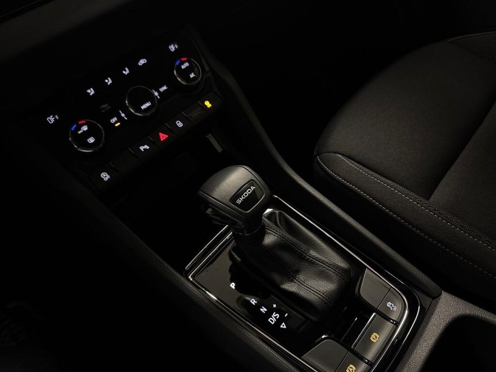 Skoda Karoq 1.5 TSI 110kW (150CV) DSG ACT Selection 12