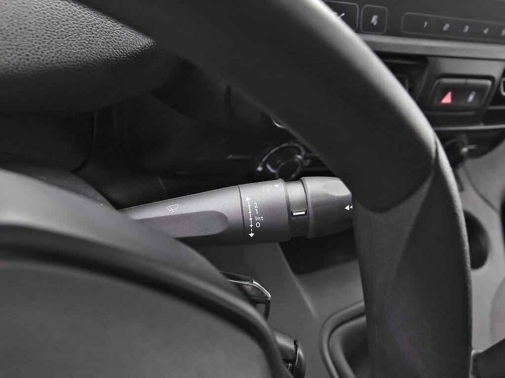 Peugeot Partner FG 1.5 BLUEHDI 100 PRO STANDARD 3P 1000KG 18