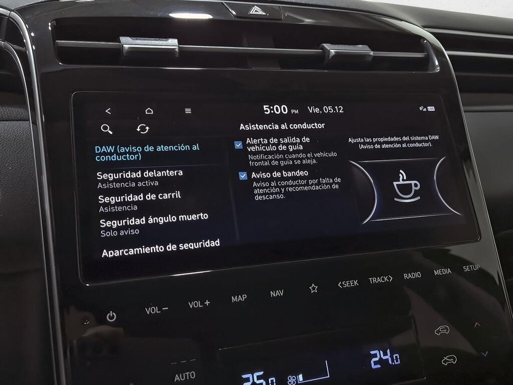 Hyundai Tucson 1.6 CRDI 100kW (136CV) 48V Tecno 2C 29