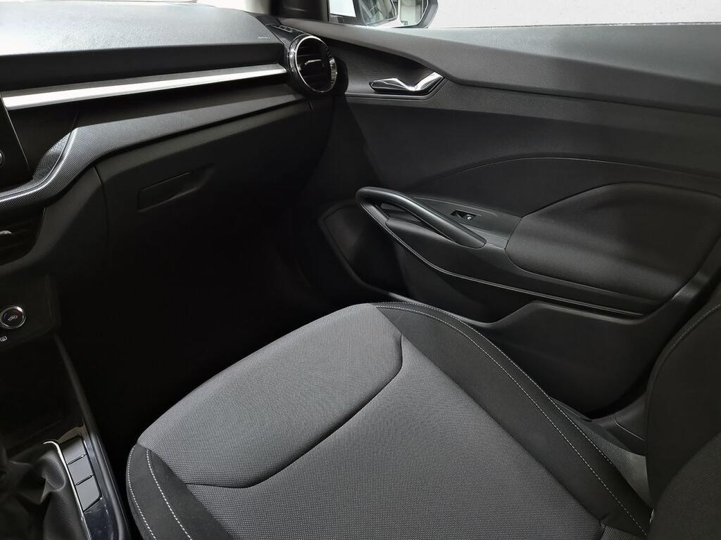 Skoda Fabia 1.0 TSI 70KW (95CV) Ambition 28