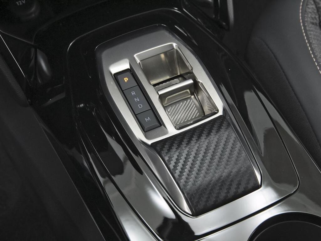 Peugeot 208 Allure HYBRID 100 eDCS6 33