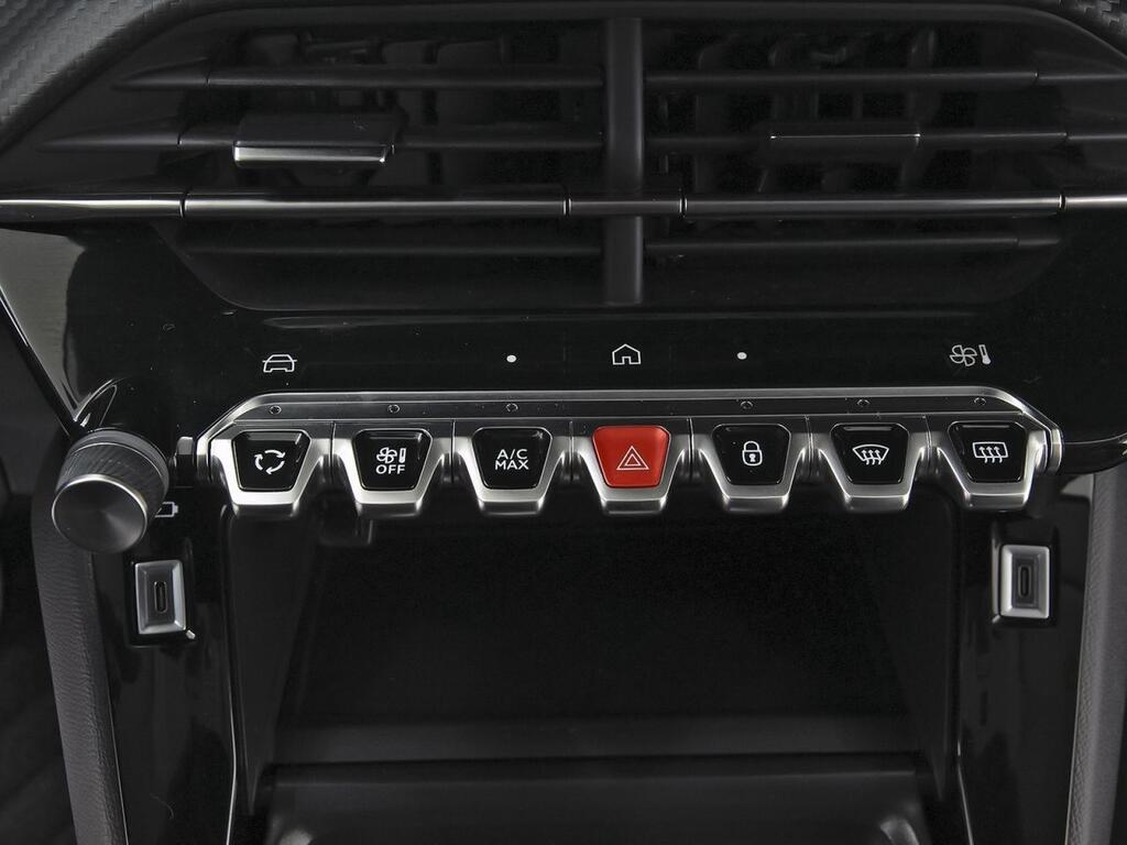 Peugeot 208 Allure HYBRID 100 eDCS6 31