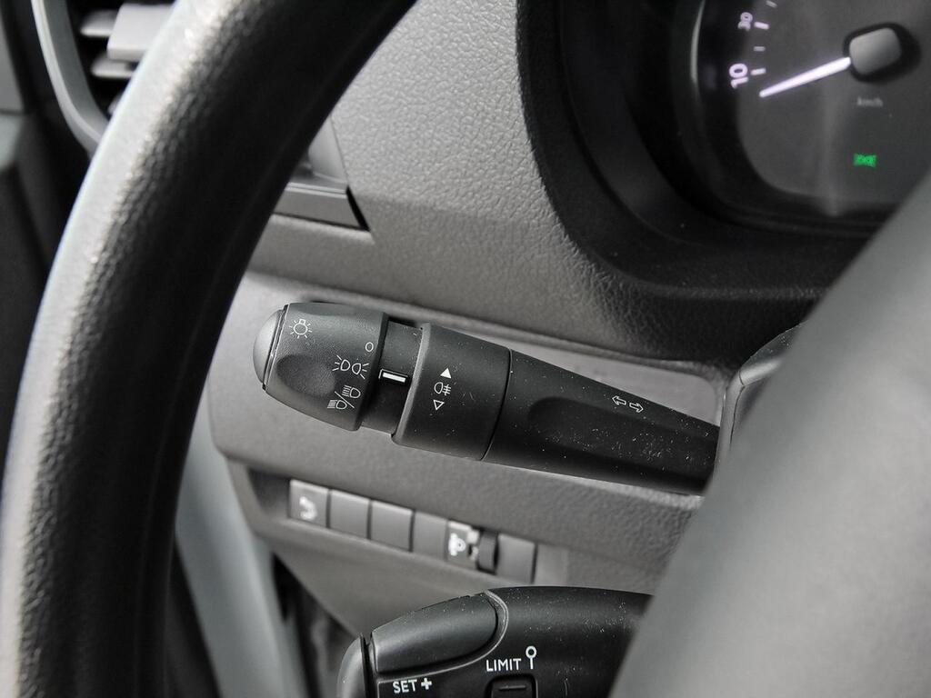 Peugeot Expert FG 1.5 BLUEHDI 100 S&S STANDARD 4P 17