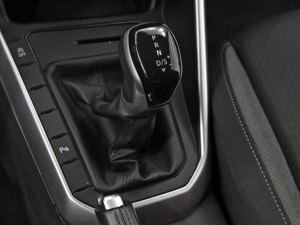 Volkswagen Taigo Life 1.0 TSI 81kW (110CV) DSG 29