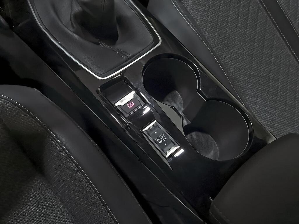 Peugeot 2008 Allure Puretech 100 S&S 6 Vel. MAN 30