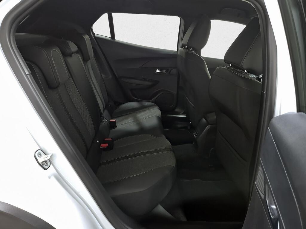 Peugeot 2008 Allure Puretech 100 S&S 6 Vel. MAN 8
