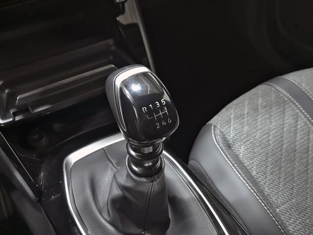 Peugeot 2008 Allure Puretech 100 S&S 6 Vel. MAN 29