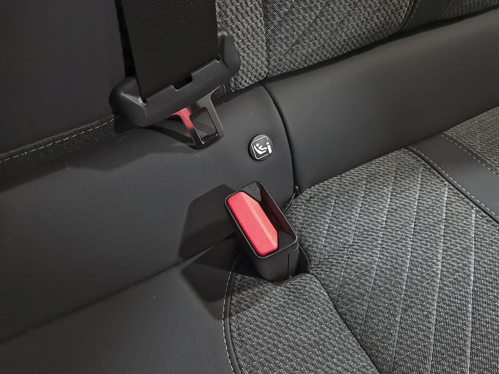 Peugeot 2008 Allure Puretech 100 S&S 6 Vel. MAN 33