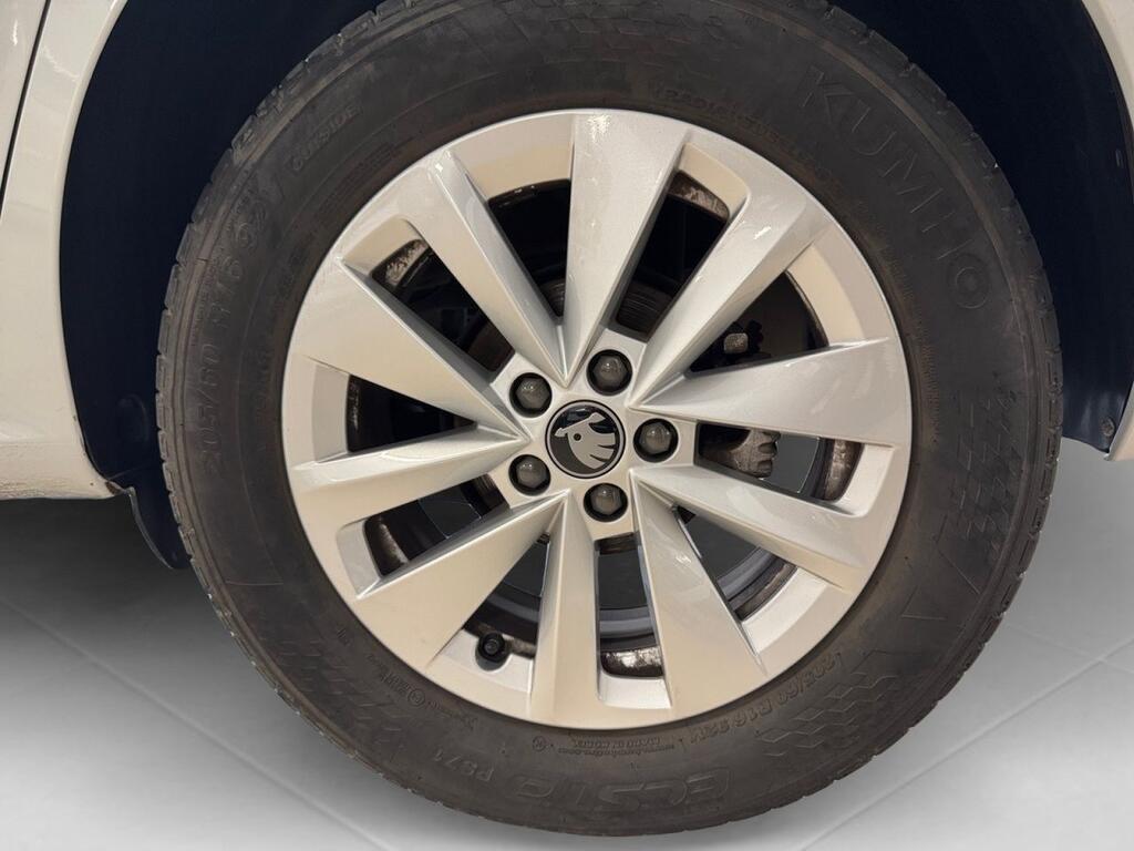Skoda Kamiq 1.0 TSI 85kW (115CV) DSG SELECTION 8
