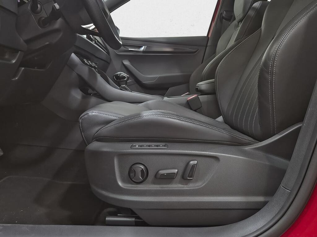 Skoda Karoq 1.5 TSI 110kW (150CV) DSG ACT Sportline 32