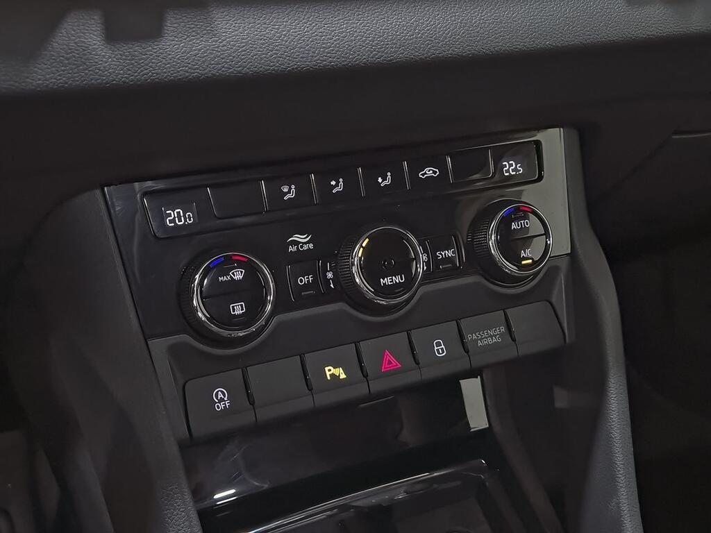 Skoda Karoq 1.5 TSI 110kW (150CV) DSG ACT Sportline 26