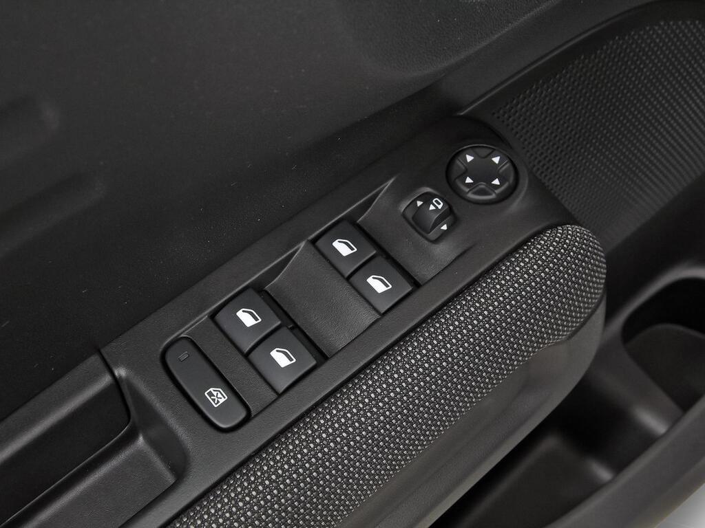 Citroën C3 Aircross PureTech 81kW (110CV) S&S Shine 13