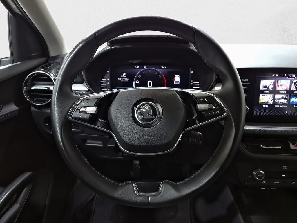 Skoda Fabia 1.0 TSI 70KW (95CV) Ambition 16