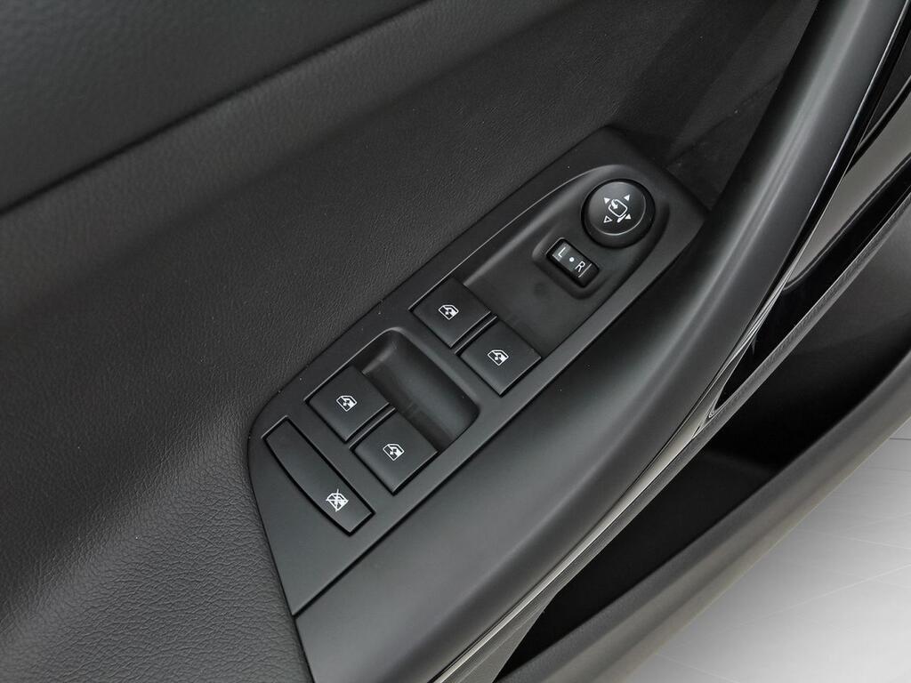 Opel Astra 1.2T SHR 107kW (145CV) Ultimate 13