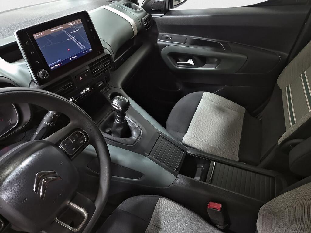 Citroën Berlingo Talla M BlueHDi 130 S&S 6v SHINE 27