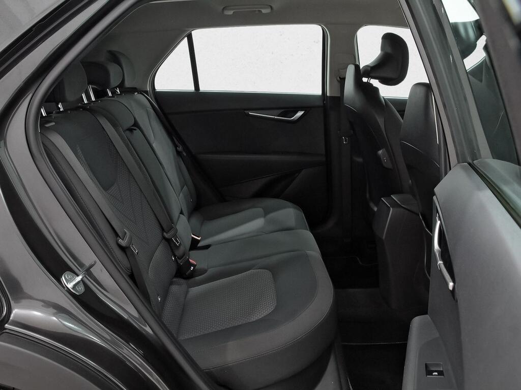 Kia Niro 1.6 GDi PHEV 104kW (141CV) Concept 8