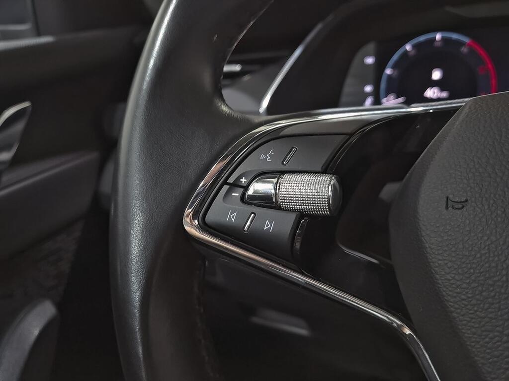 Skoda Octavia Combi 2.0 TDI 110kW(150CV) Man Ambition 17