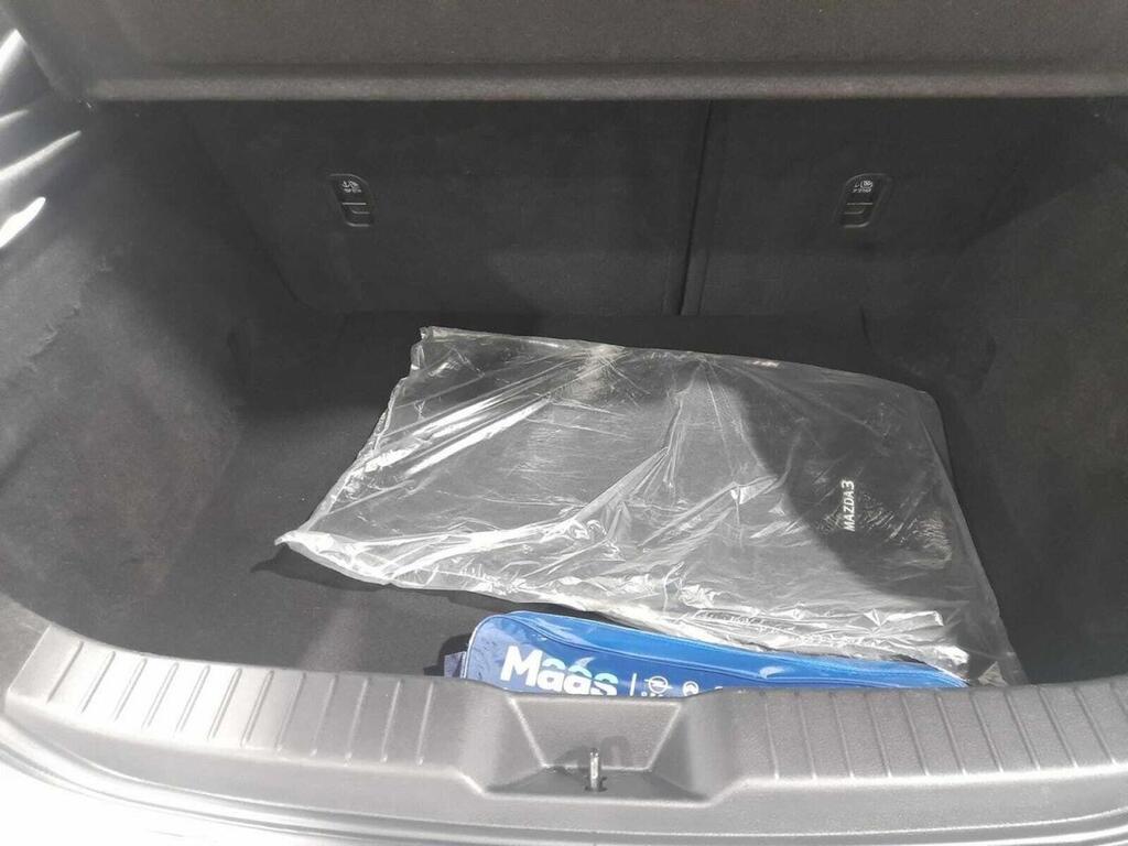 Mazda 3 2.5L e-SKYACTIV G MHEV 103kW Prime-line 6