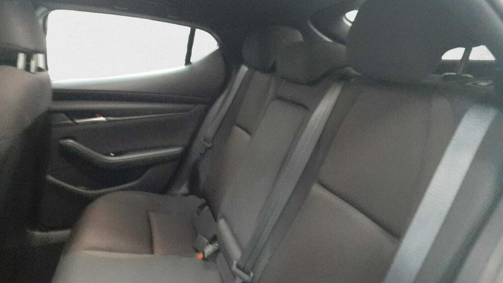 Mazda 3 2.5L e-SKYACTIV G MHEV 103kW Prime-line 12