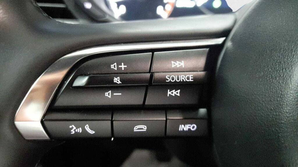 Mazda 3 2.5L e-SKYACTIV G MHEV 103kW Prime-line 23