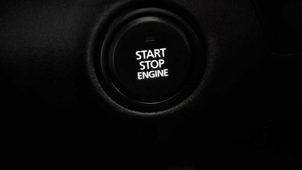 Mazda 3 2.5L e-SKYACTIV G MHEV 103kW Prime-line 25