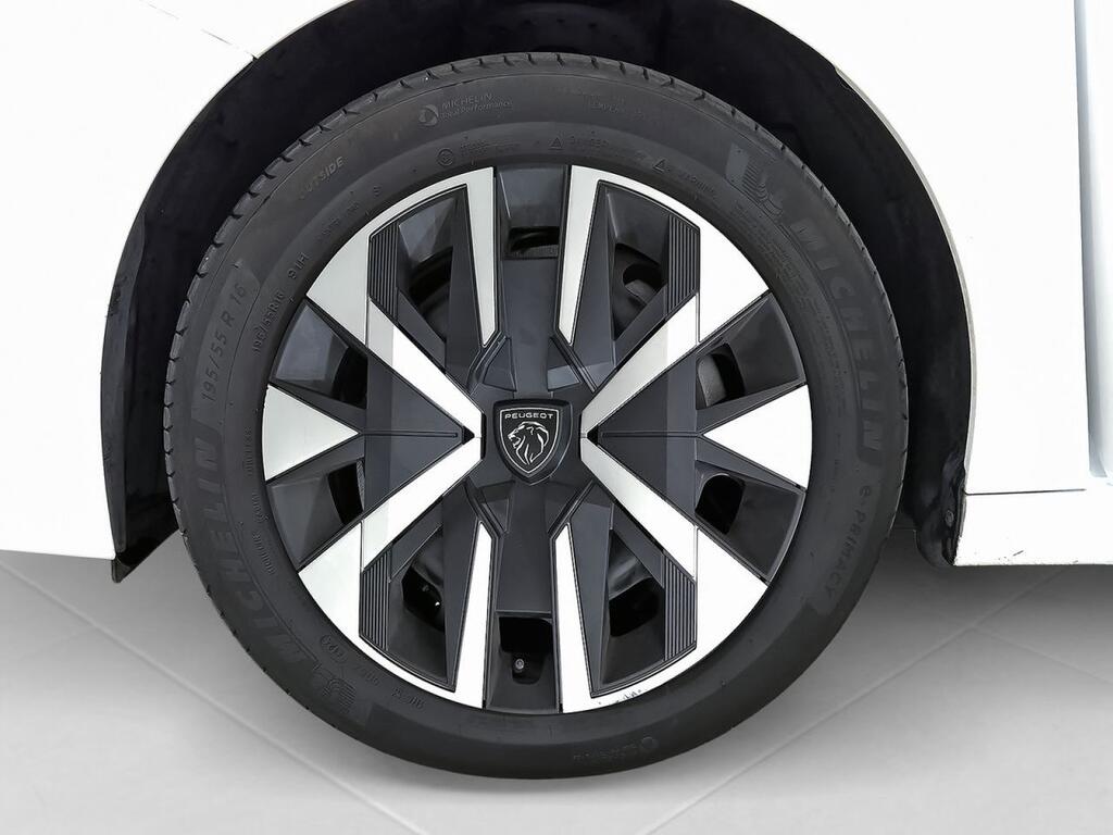 Peugeot 208 PureTech 74kW (100CV) Style 10