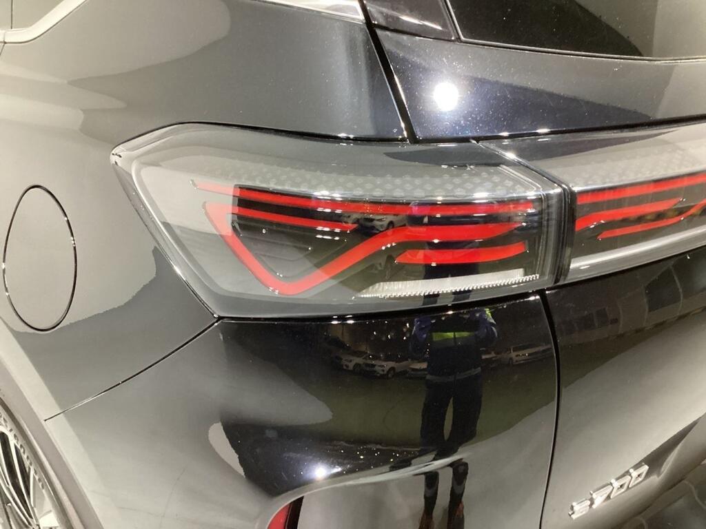 Ebro S700 1.5 TGDI PHEV Luxury E-CVT 12