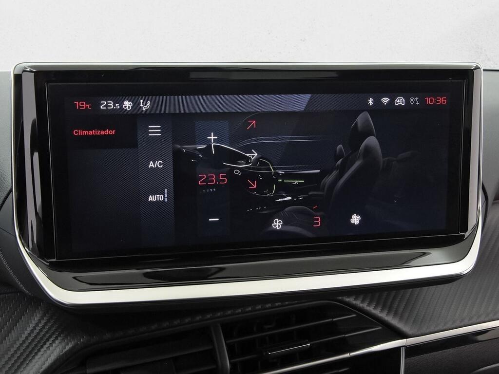 Peugeot 208 Allure Puretech 100 30