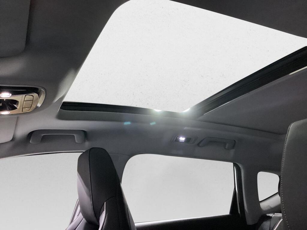 Ebro S700 1.6 TGDI Luxury 7 DCT 22